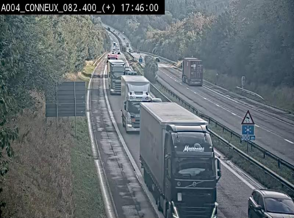 Webcam à hauteur de Conneux sur l'E411 en direction du sud de la Belgique