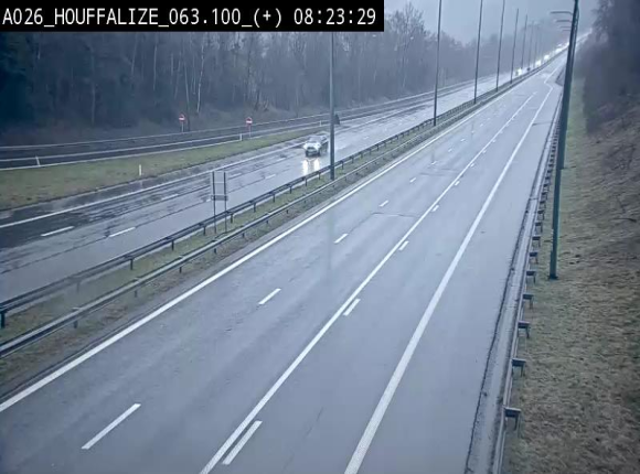 Webcam autoroute des Ardennes (E25/A26) à hauteur d'Houffalize. Vue orientée vers Baraque de Fraiture
