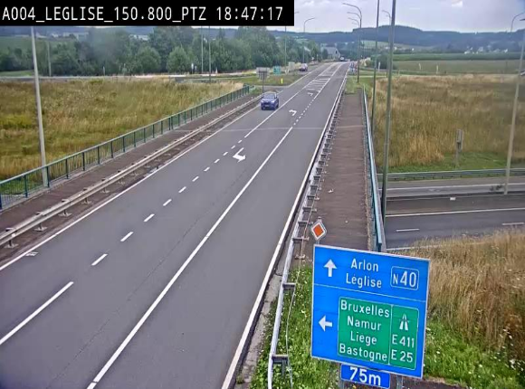 Webcam au-dessus de l'E411 sur la N40. Vue orientée vers Léglise en provenance de Neufchâteau