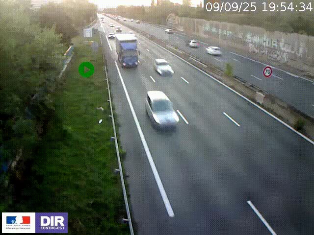 Webcam à Bron sur l'A43 à la jonction avec le boulevard périphérique de Lyon (D383). Vue orientée vers Lyon