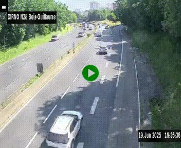 Webcam routière à hauteur de Bois-Guillaume en périphérie de Rouen. Vue orientée vers Rouen