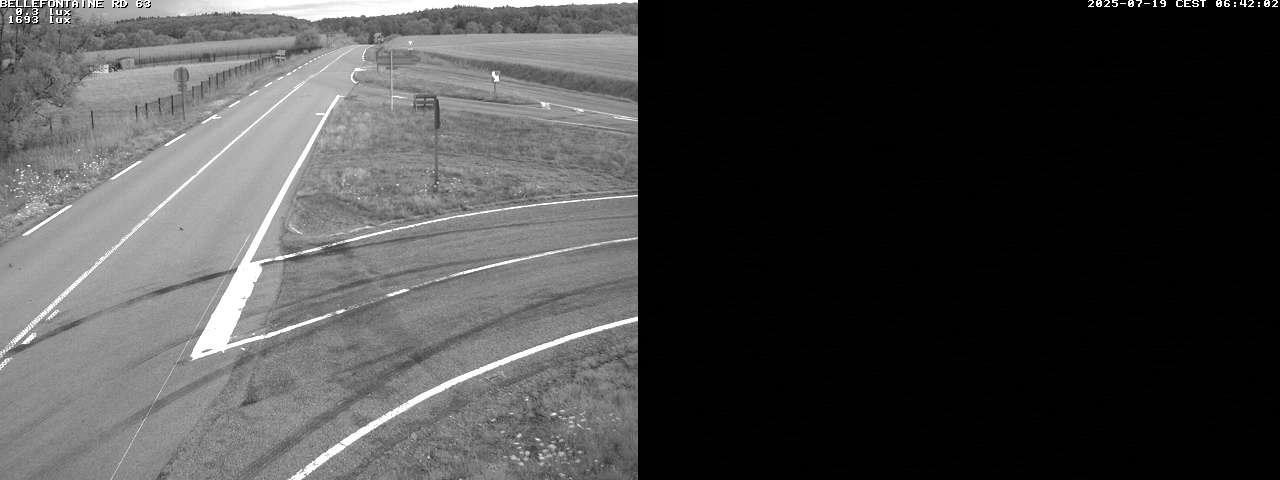 Webcam à Bellefontaine dans les Vosges à 552 mètres d'altitude sur la D63, à la jonction avec la D20A