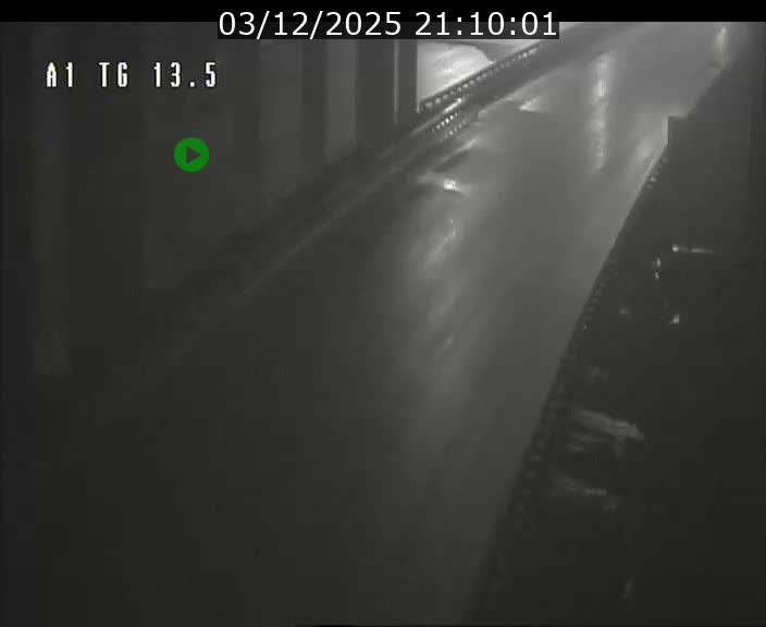 Traffic live webcam Luxembourg Senningen - A1 direction Luxembourg - BK 13.5