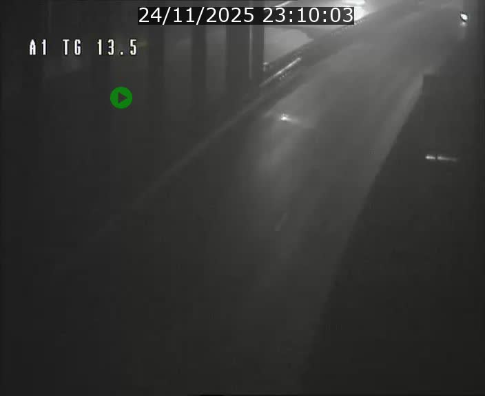 Traffic live webcam Luxembourg Senningen - A1 direction Luxembourg - BK 13.5