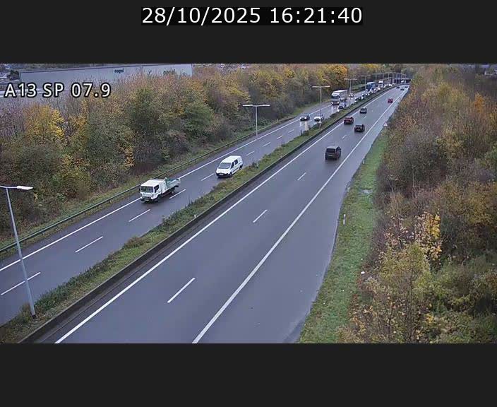Traffic live webcam Luxembourg Jonction Lankelz - A13 direction Pétange - BK 7.9
