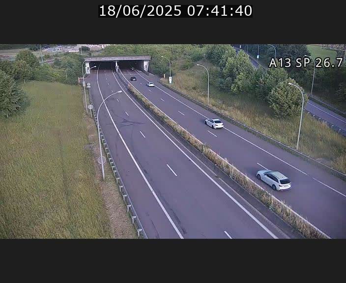 Traffic live webcam Luxembourg Frisange - A13 direction Luxembourg-ville - BK 26.7