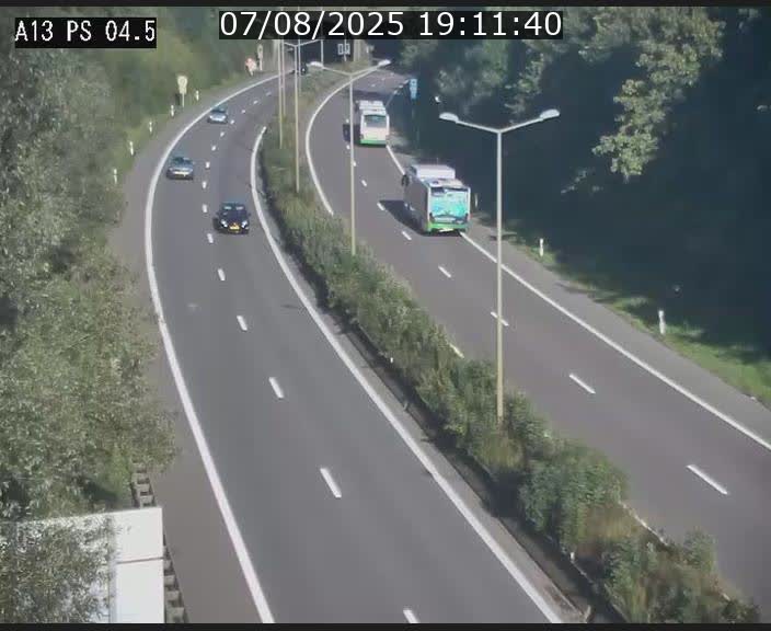 Traffic live webcam Luxembourg Differdange - A13 direction Esch-sur-Alzette - BK 4.5