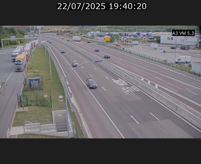 Traffic live webcam Luxembourg Aire de Berchem - A3 - BK 5 - direction France