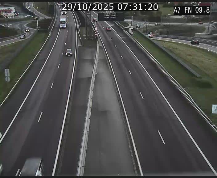 Caméra trafic Luxembourg - A7, Tunnel Gousselerbierg, sortie sud, direction rond-point Lorentzweiler (BK 9.9)