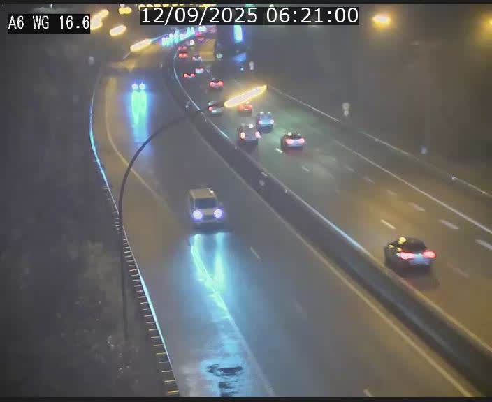 Traffic live webcam Luxembourg Aire de Capellen - A6 - BK 16.6 - direction Luxembourg/France/Allemagne