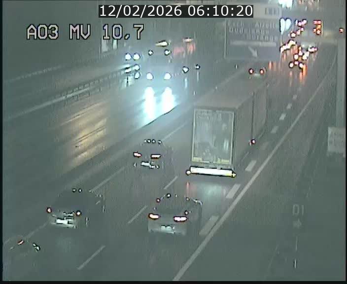 Traffic live webcam Luxembourg Croix de Bettembourg - A3 - BK 10.7 - direction France