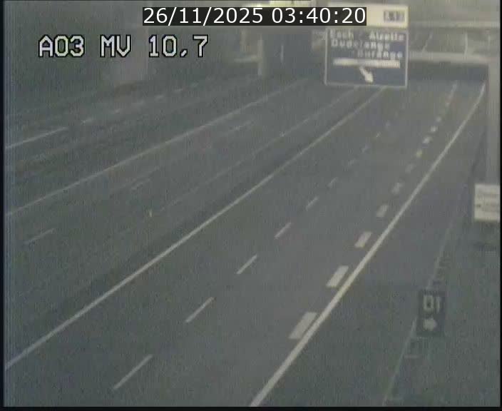 Traffic live webcam Luxembourg Croix de Bettembourg - A3 - BK 10.7 - direction France