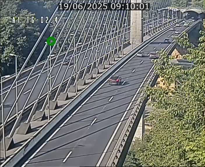 Traffic live webcam Luxembourg Sandweiler - A1 direction Luxembourg-ville - BK 2.4