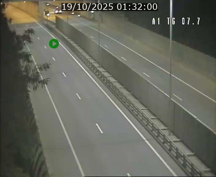 Traffic live webcam Luxembourg Kirchberg - A1 direction Luxembourg-ville - BK 7.7