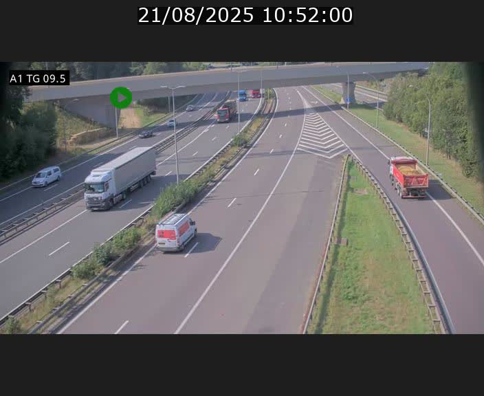 Traffic live webcam Luxembourg Jonction Grünewald - A1 direction Luxembourg-ville - BK 9.5