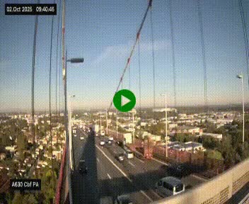 Webcam autoroute sur le périphérique de Bordeaux (A630) au nord de la ville. Caméra située sur le Pont d'Aquitaine.