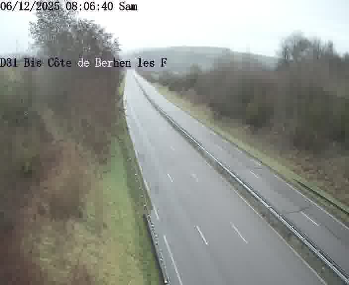 Webcam de surveillance sur D31bis (France) à Behren-lès-Forbach, cadrée vers Sarreguemines, proposant une information routière utile aux déplacements quotidiens.