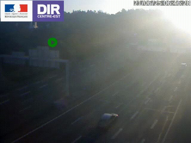 Caméra de circulation routière sur le boulevard périphérique Laurent Bonnevay de Lyon (D383) à hauteur de Bron, avant la jonction avec l'A43. Vue orientée vers l'échangeur
