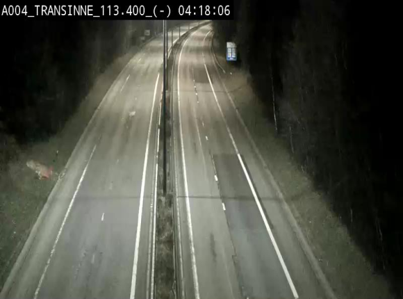 Caméra trafic E411 (A4) - Transinne direction Namur - BK 113.425