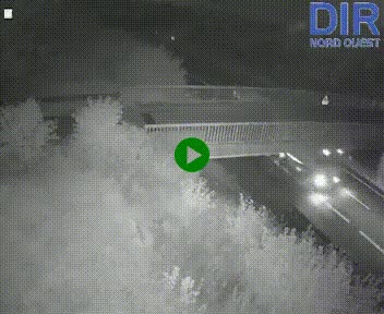 Webcam sur A84 à hauteur de Pont-Farcy, au niveau du pont autoroutier sur la Vire, au sud de Saint-Lô