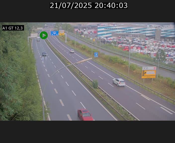 Traffic live webcam Luxembourg Senningerberg - A1 direction Allemagne - BK 12.3