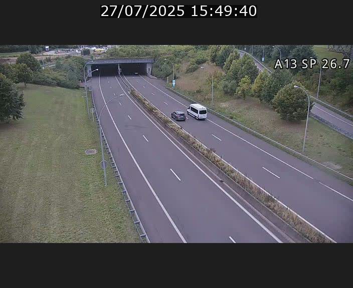 Traffic live webcam Luxembourg Frisange - A13 direction Luxembourg-ville - BK 26.7