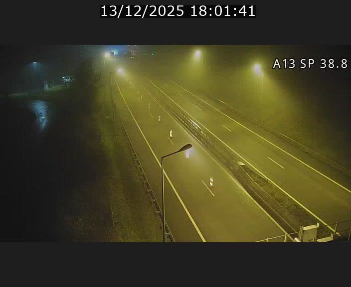 Webcam autoroute A13 à l'entrée ouest du tunnel Markusbierg à Schengen. Vue orientée vers le tunnel et l'Allemagne
