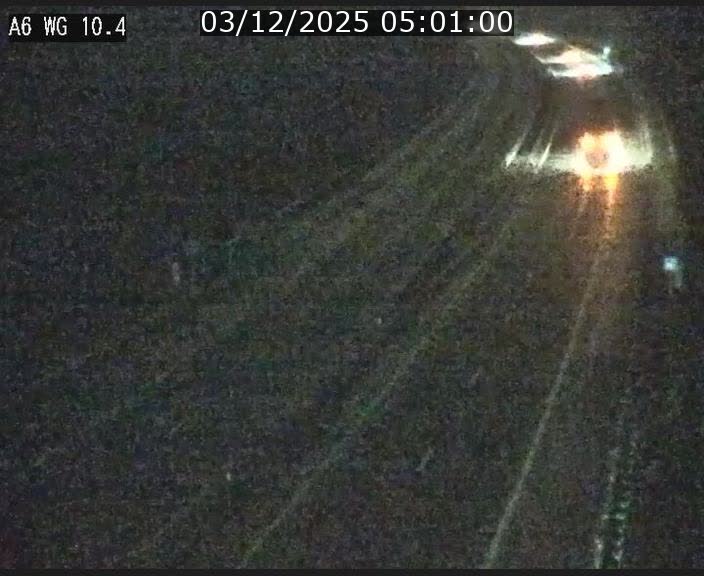 Traffic live webcam Luxembourg Mamer - A6 - BK 10.4 - direction Luxembourg/France/Allemagne