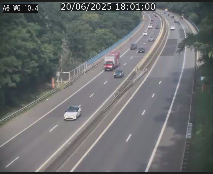 Traffic live webcam Luxembourg Mamer - A6 - BK 10.4 - direction Luxembourg/France/Allemagne