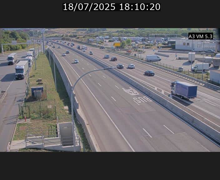 Traffic live webcam Luxembourg Aire de Berchem - A3 - BK 5 - direction France