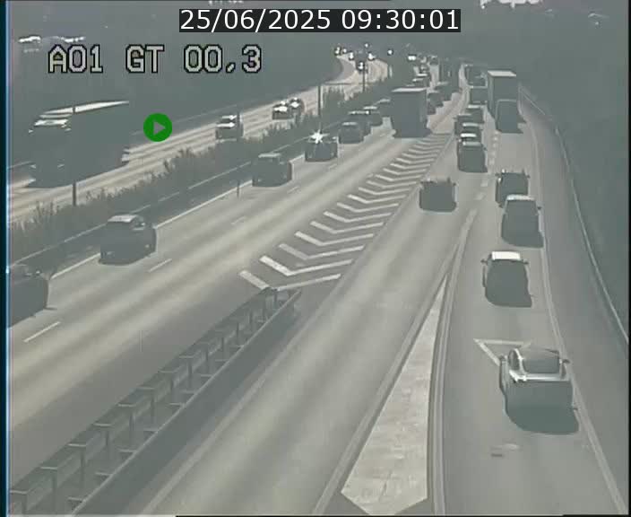 Traffic live webcam Luxembourg Croix de Gasperich - A1 direction Kirchberg - BK 0.3