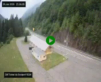 Webcam à l'entrée du tunnel du Somport, côté français, sur la N134, dans les Pyrénées, en direction de l'Espagne, à 1116 mètres d'altitude
