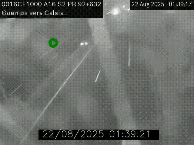 Webcam A16 juste après l'aire de repos d'Offekerque à Guemps. Vue orientée vers Calais