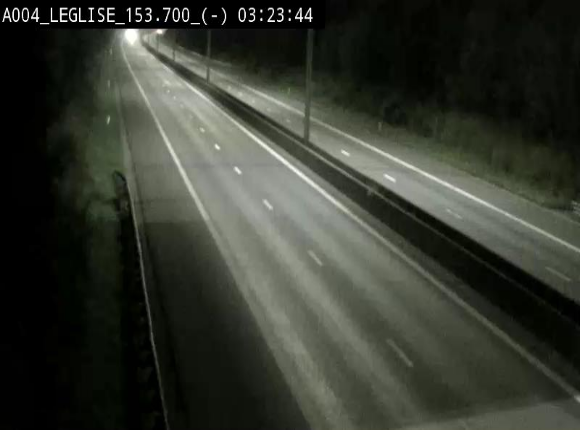 Webcam autoroute A4 (E411-E25) à Léglise, avant la jonction avec la N40. Vue orientée vers Bruxelles