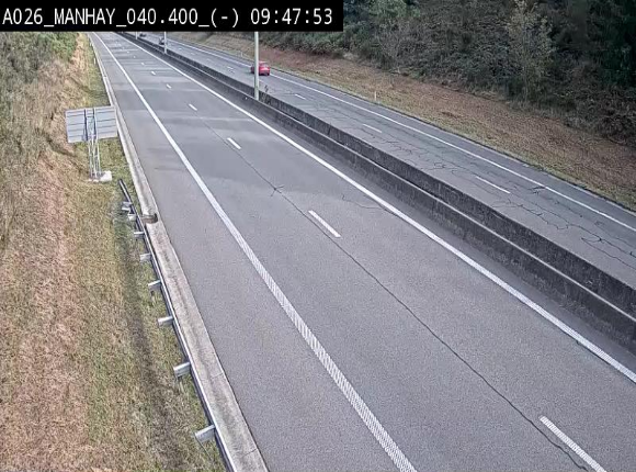 Webcam autoroute A26/E25 à hauteur de Manhay, après la jonction avec la N651 en direction de Liège - BK 40.4