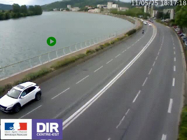 Webcam sur le quai Parjot à Vienne, aux Portes de Lyon, sur la Nationale 7, à la jonction avec le boulevard du Rhône-nord (D1407), caméra orientée vers Lyon