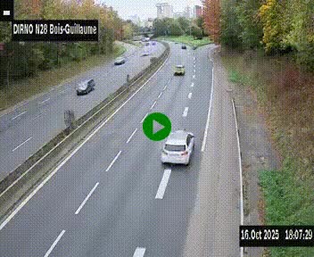 Webcam routière à hauteur de Bois-Guillaume en périphérie de Rouen. Vue orientée vers Rouen