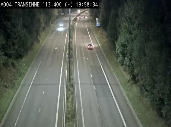 Caméra trafic E411 (A4) - Transinne direction Namur - BK 113.425