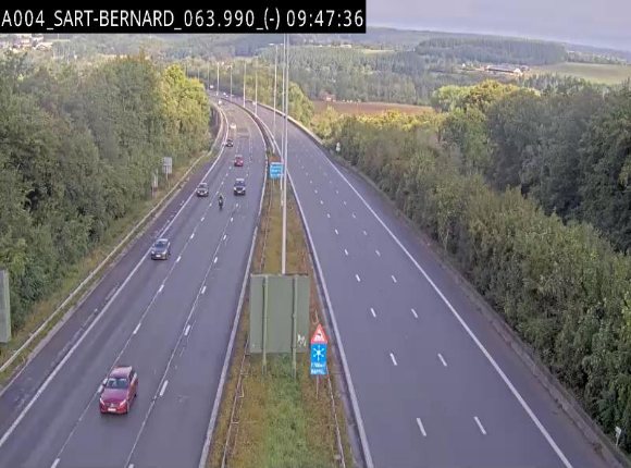 Webcam E411 à hauteur d'Assesse en provenance d'Arlon ou de la N4 vers Namur