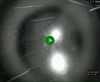 Webcam au carrefour de la croisade, à la jonction entre la N22 et la N320, avant le poste de douane franco-andorrane. Webcam à 1790 mètres d'altitude