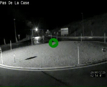 Webcam sur la N22 au niveau du poste frontière entre la France et Andorre à proximité de Pas de la Case à plus de 2000 mètres d'altitude