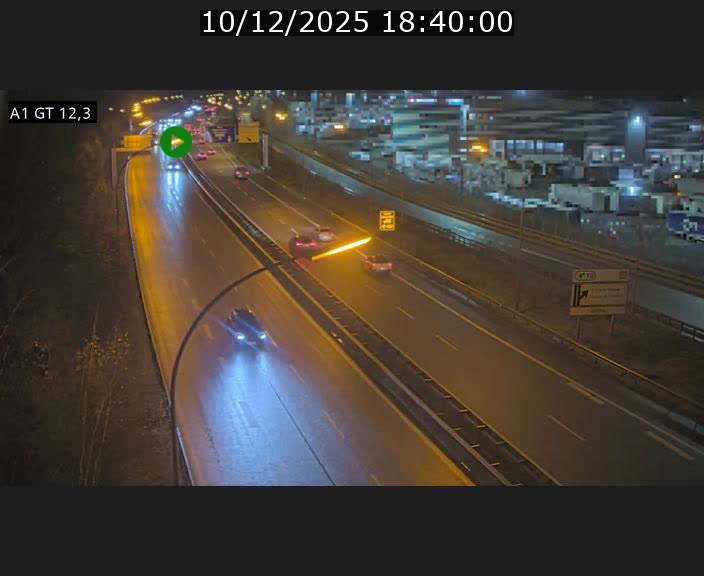Traffic live webcam Luxembourg Senningerberg - A1 direction Allemagne - BK 12.3