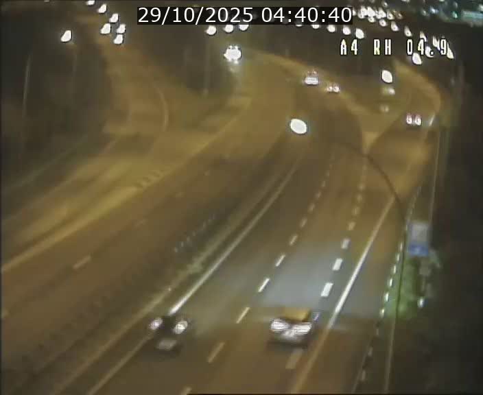 Traffic live webcam Luxembourg Leudelange - A4 - BK 4.9 - direction Luxembourg