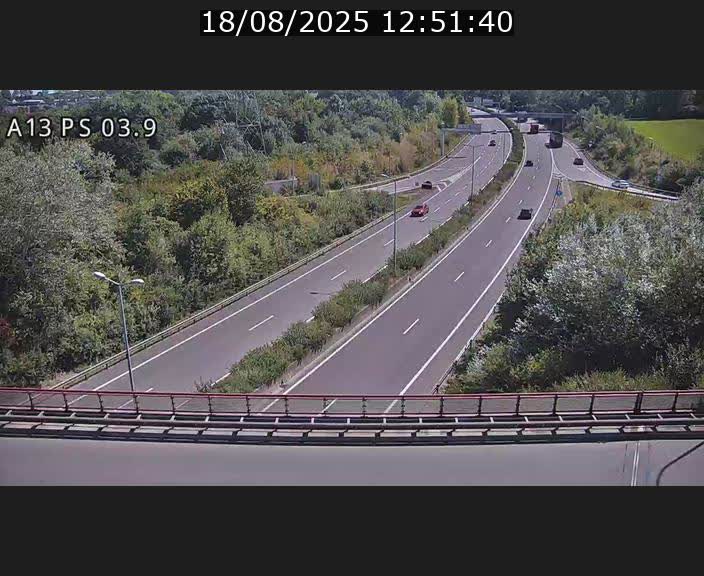 Traffic live webcam Luxembourg Differdange - A13 direction Esch-sur-Alzette - BK 3.9