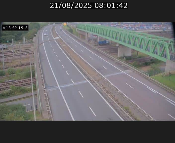 Traffic live webcam Luxembourg Croix de Bettembourg - A13 direction Esch-sur-Alzette - BK 19.8