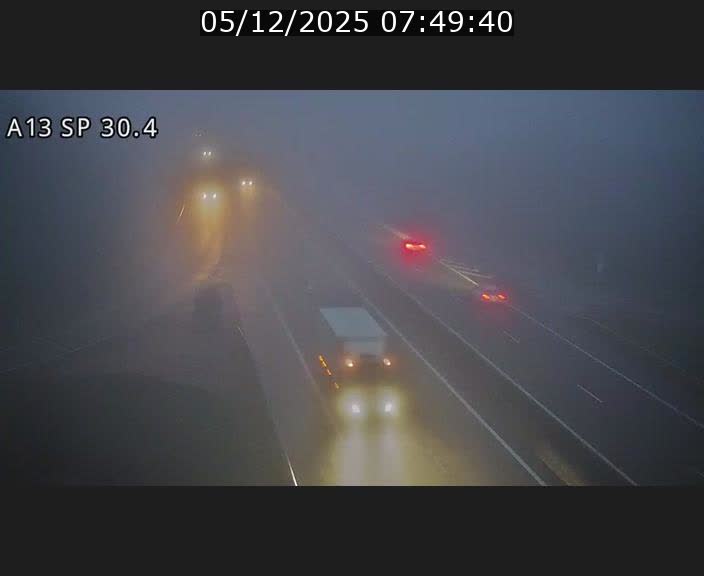Traffic live webcam Luxembourg Altwies - A13 direction Luxembourg-ville - BK 30.4