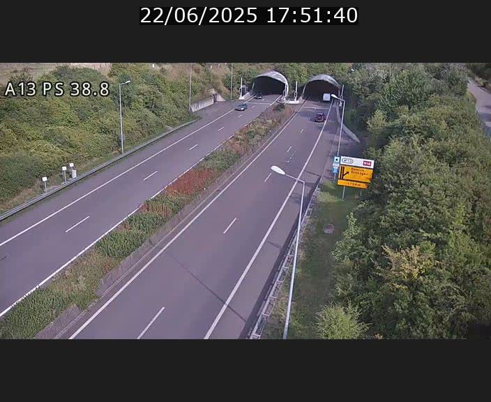 Webcam autoroute A13 à l'entrée ouest du tunnel Markusbierg à Schengen. Vue orientée vers Mondorf-les-Bains
