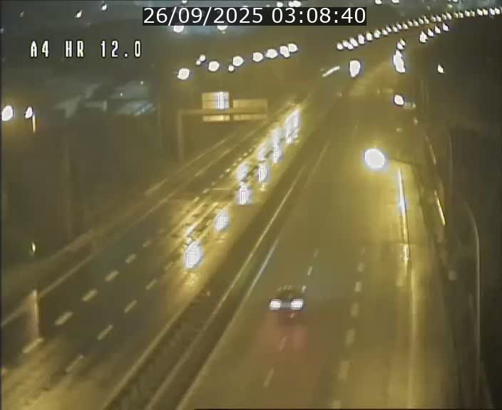 Traffic live webcam Luxembourg Jonction Foetz - A4 - BK 12.0 - direction Esch sur Alzette