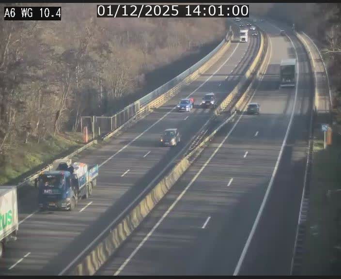 Traffic live webcam Luxembourg Mamer - A6 - BK 10.4 - direction Luxembourg/France/Allemagne