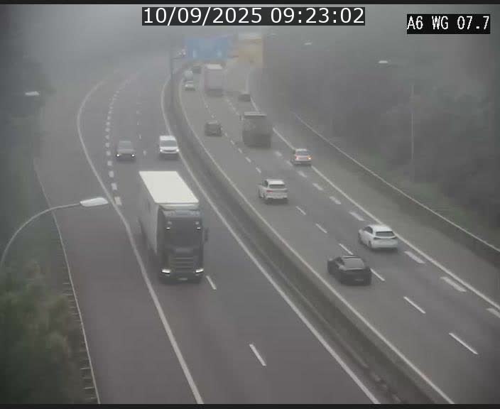 Traffic live webcam Luxembourg - Bridel - A6 - BK 7.7 - direction Belgique